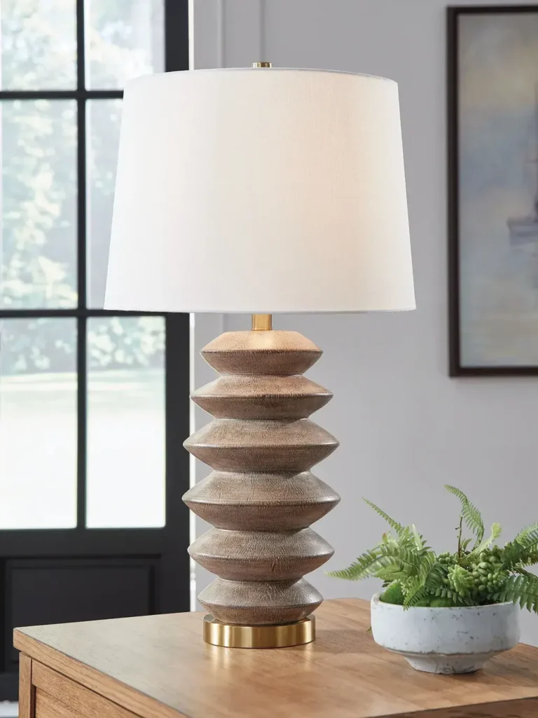 Jyllyard lamp - warm lighting for cozy bedroom


